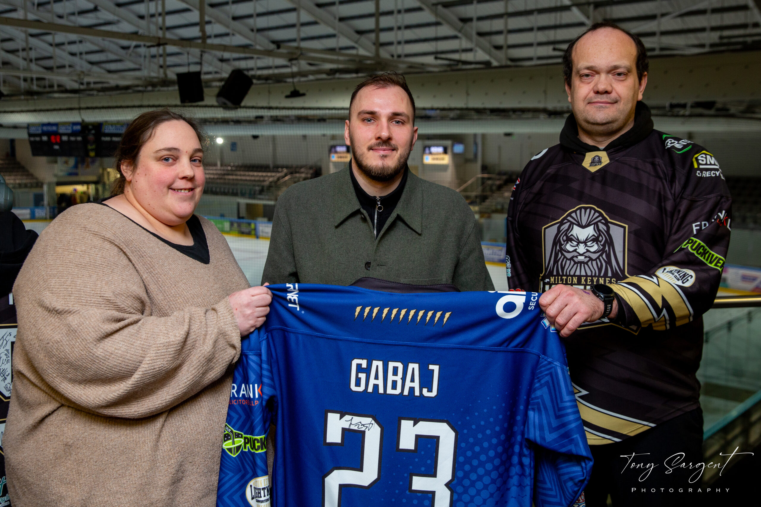23 gabaj blue